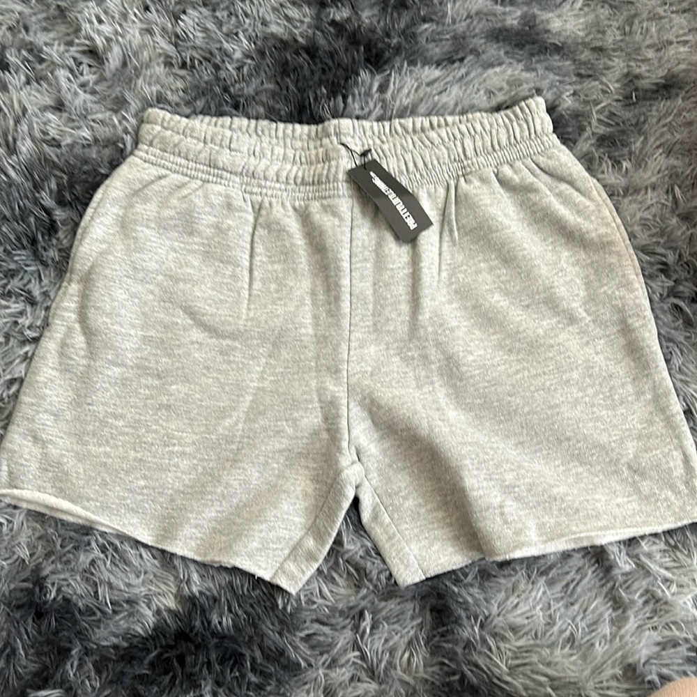 Pretty little thing lounge short